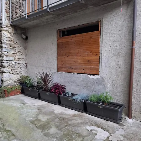 Apartmán Casa La Rondine Sondrio